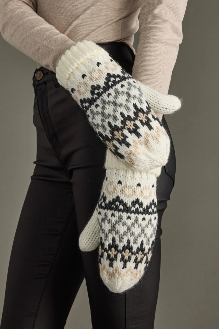 IVORY FAIRISLE MITTENS