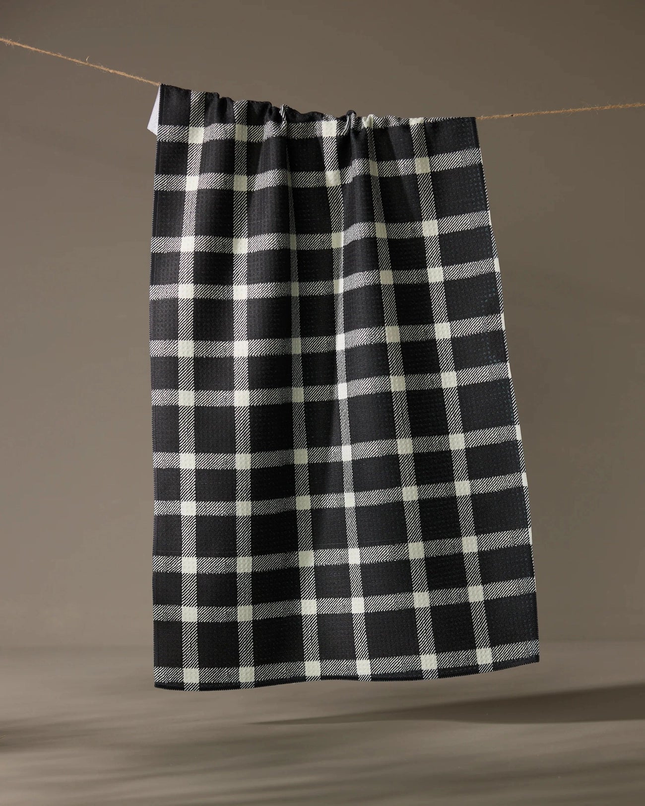 GEOMETRY TEA TOWEL - WICKLOW BLACK