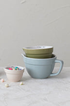 BATTER BOWL MEASURING CUPS