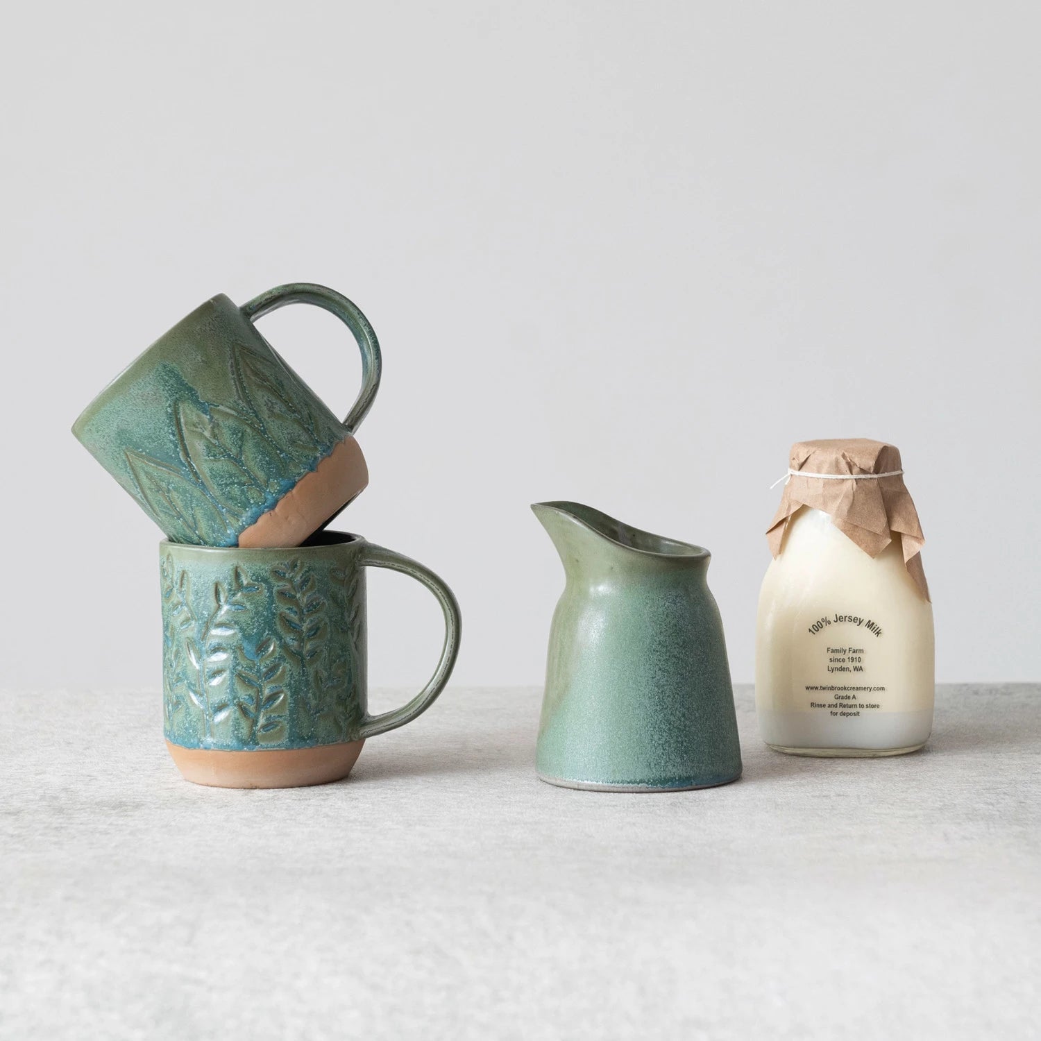 GREENLEAF DEBOSSED MUG