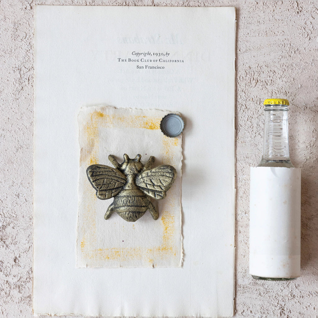 CAST IRON BEE BOTTLE OPENER