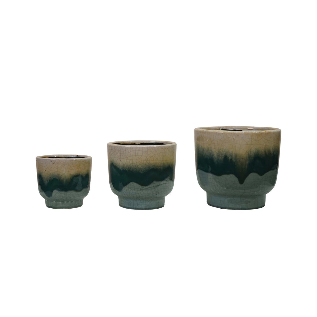 TERRACOTTA PLANTERS