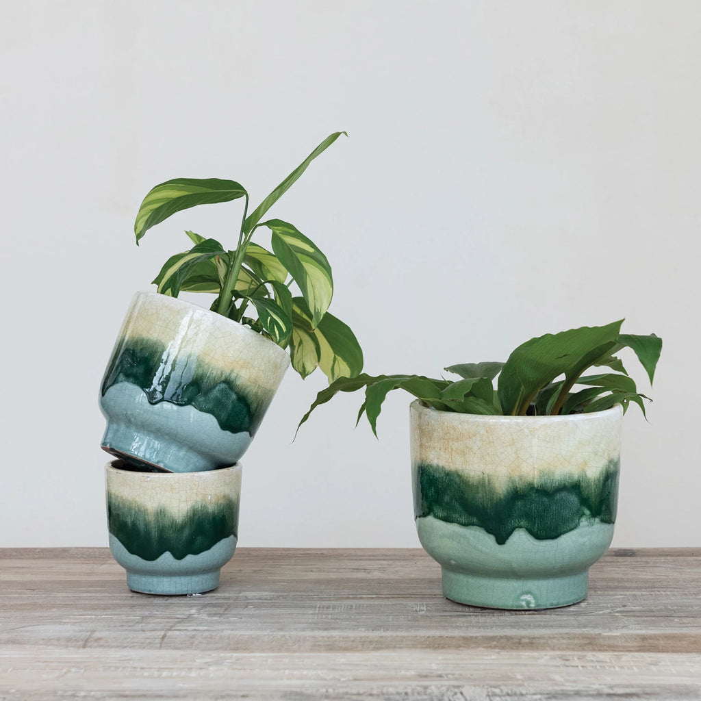 TERRACOTTA PLANTERS