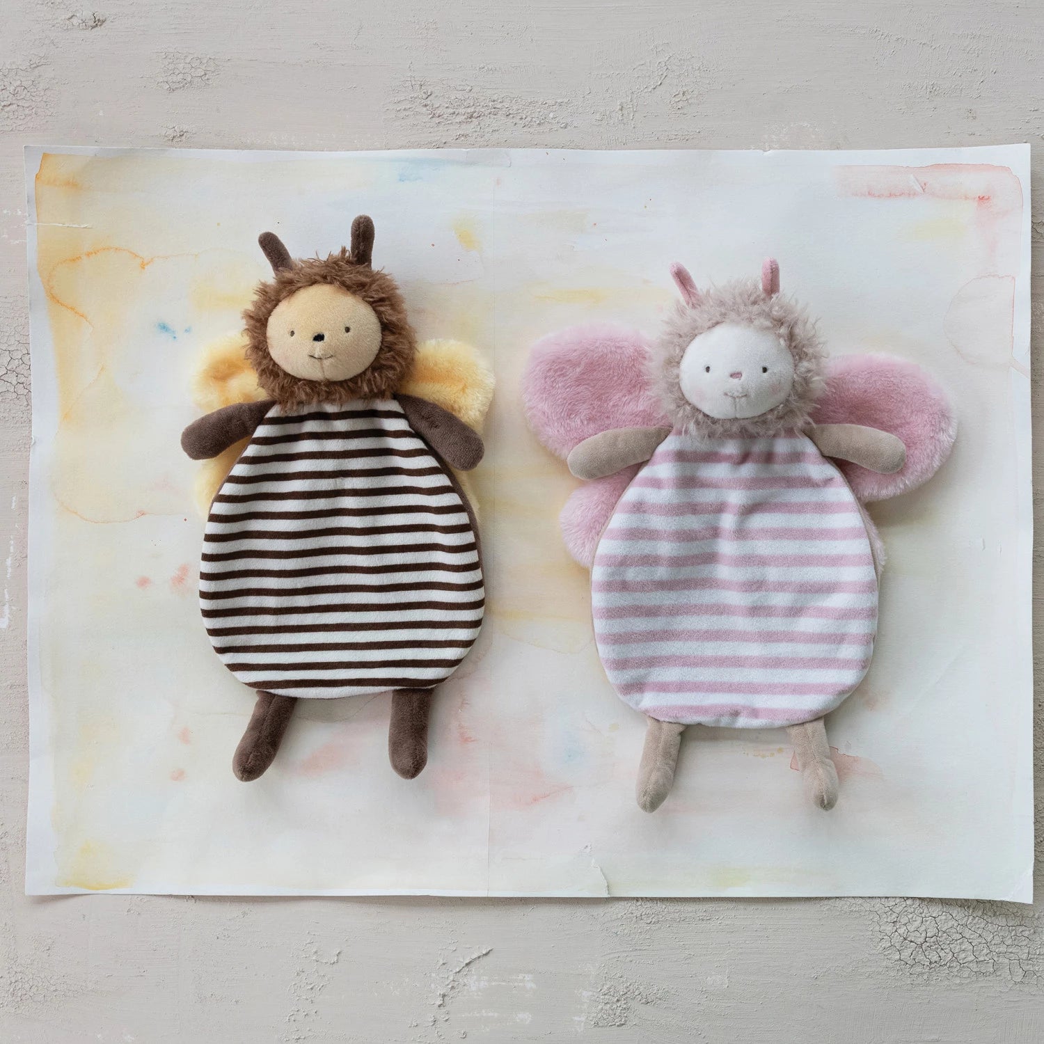 STRIPED BEE SNUGGLE TOY