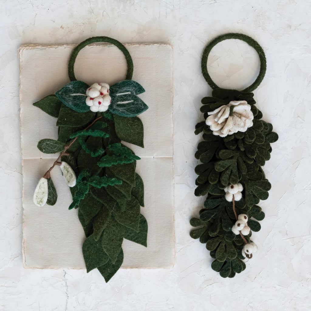 WOOL FELT DOOR HANGER