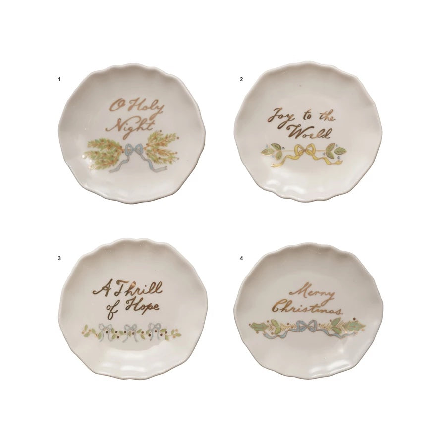 STONEWARE SCALLOPED PLATE