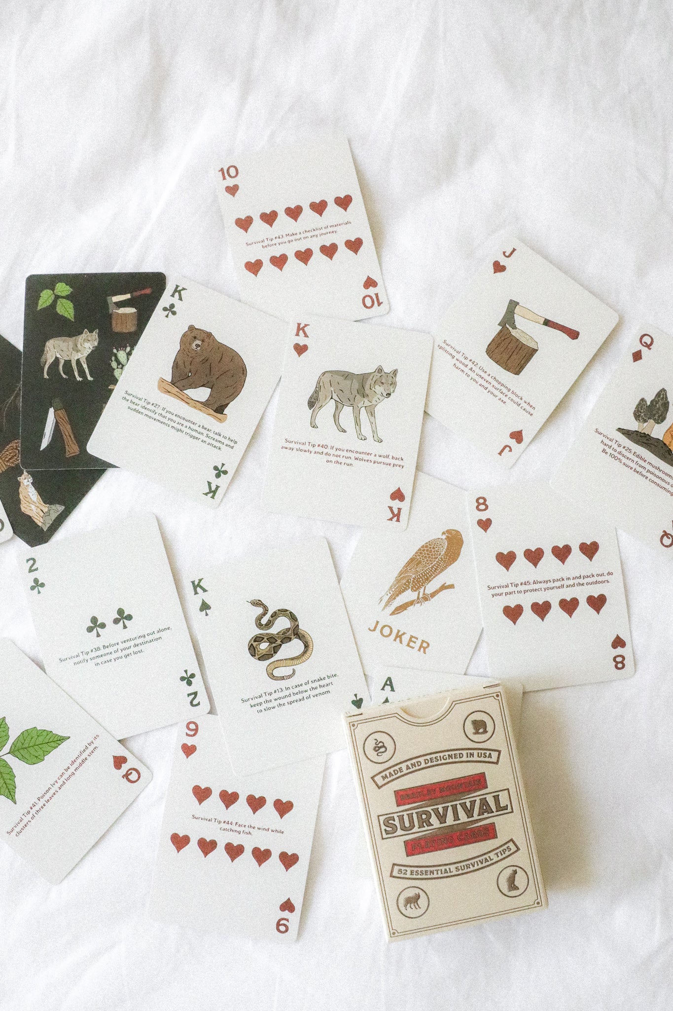 SURVIVAL PLAYING CARDS